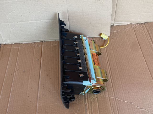 bontott MAZDA MPV Utasoldali Légzsák