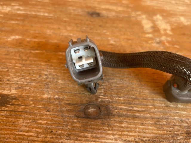 bontott MAZDA MPV Üzemanyag Befecskendező Ellenállás