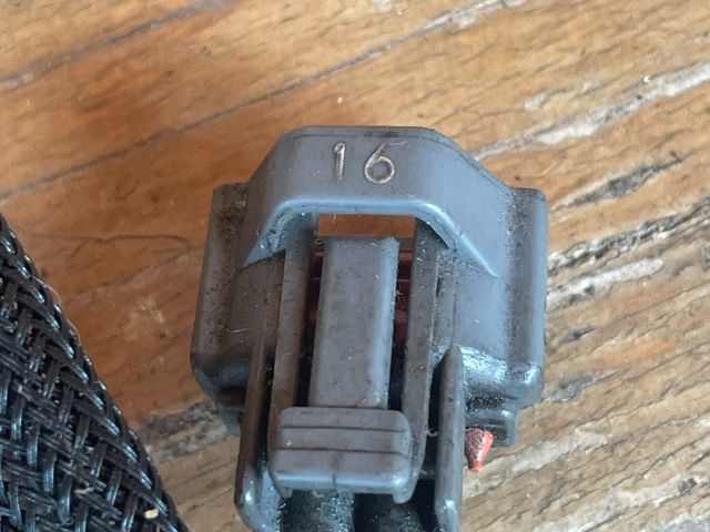 bontott MAZDA MPV Üzemanyag Befecskendező Ellenállás