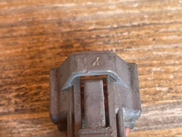 bontott MAZDA MPV Üzemanyag Befecskendező Ellenállás