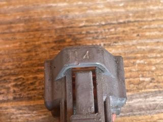 bontott MAZDA MPV Üzemanyag Befecskendező Ellenállás