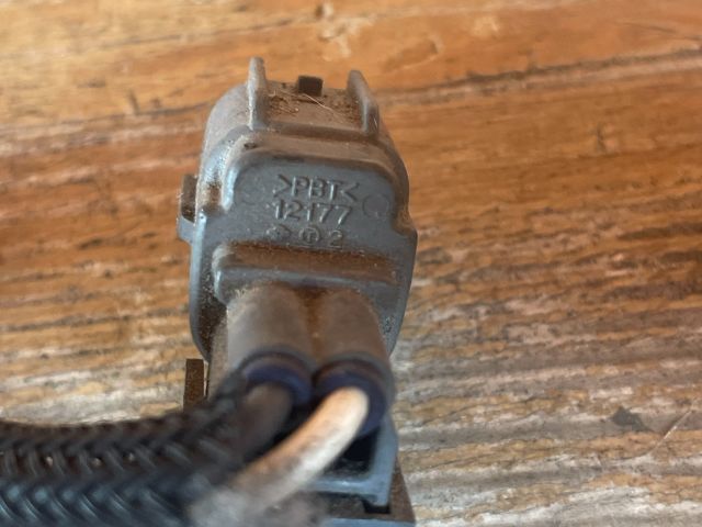 bontott MAZDA MPV Üzemanyag Befecskendező Ellenállás