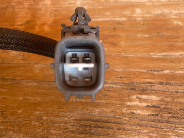 bontott MAZDA MPV Üzemanyag Befecskendező Ellenállás