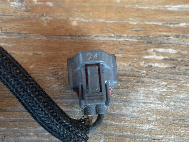 bontott MAZDA MPV Üzemanyag Befecskendező Ellenállás