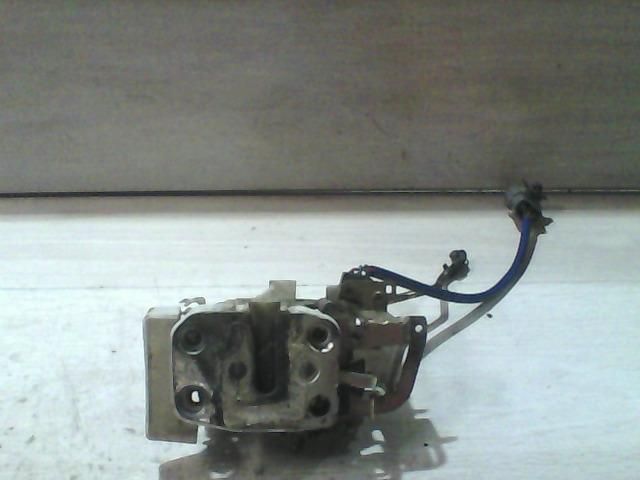 bontott MAZDA MX-3 Bal első Ajtózár