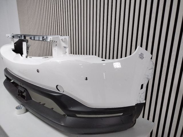 bontott MAZDA MX-30 Első Lökhárító (Üresen)