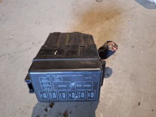 bontott MAZDA MX-5 Biztosítéktábla Motortér