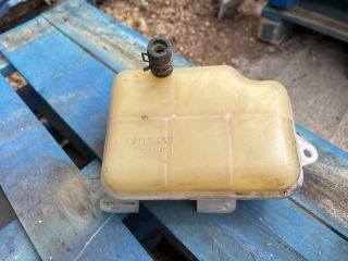 bontott MAZDA MX-5 Kiegyenlítő Tartály