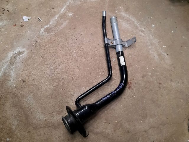 bontott MAZDA MX-5 Tankbetöltő Cső (Fém)