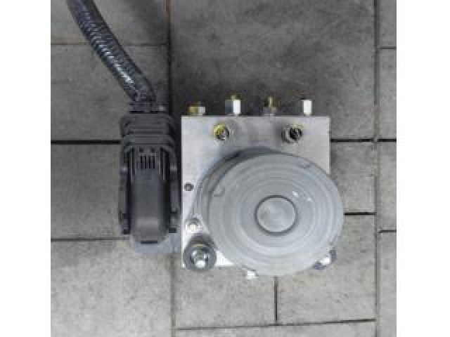 bontott MAZDA MX-5 ABS Kocka