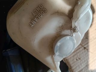 bontott MAZDA MX-5 Kiegyenlítő Tartály