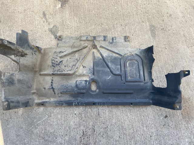 bontott MAZDA MX-5 Alsó Motorburkolat