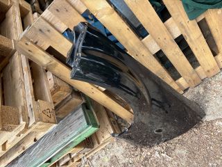 bontott MAZDA MX-5 Bal első Sárvédő