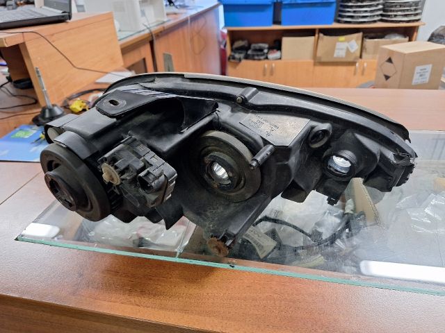 bontott MAZDA MX-5 Bal Fényszóró