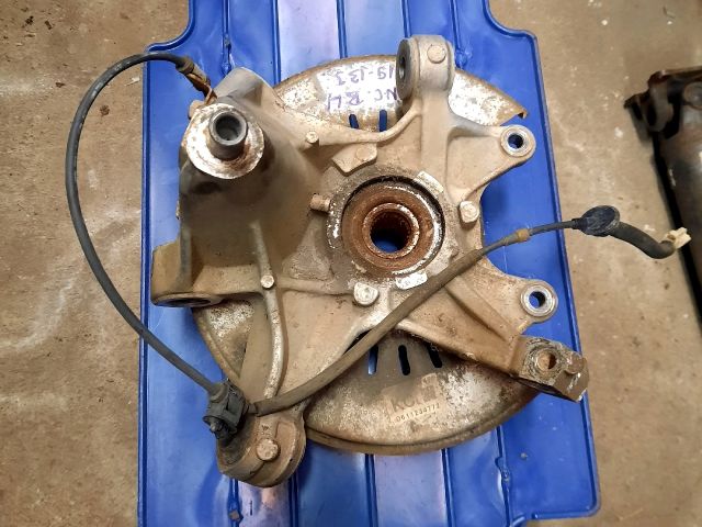 bontott MAZDA MX-5 Bal hátsó Csonkállvány Kerékaggyal