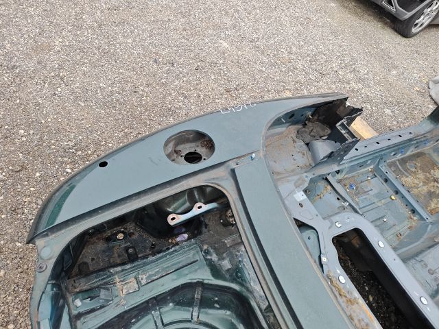 bontott MAZDA MX-5 Bal hátsó Negyed Karosszéria Csomag