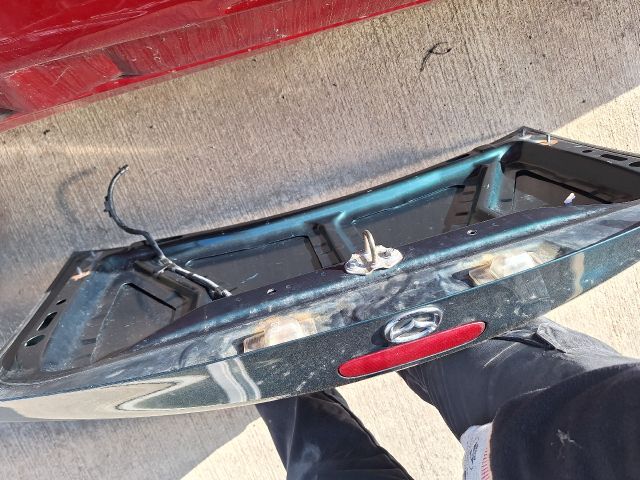 bontott MAZDA MX-5 Csomagtérajtó (Részeivel)