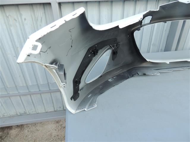 bontott MAZDA MX-5 Első Lökhárító (Részeivel)