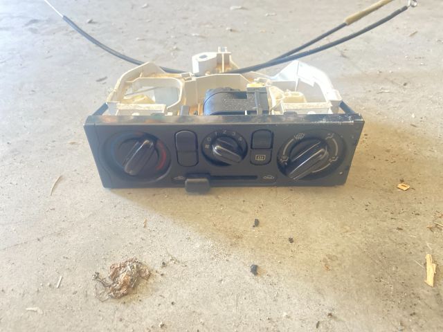 bontott MAZDA MX-5 Fűtéskapcsoló (Nem klímás)