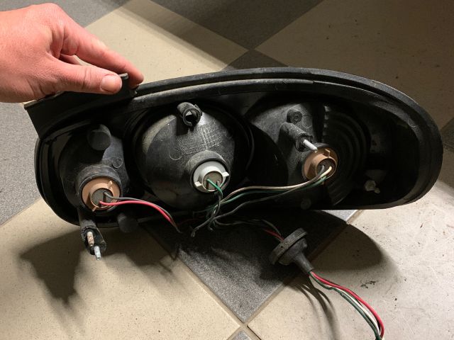 bontott MAZDA MX-5 Hátsó Lámpa Szett