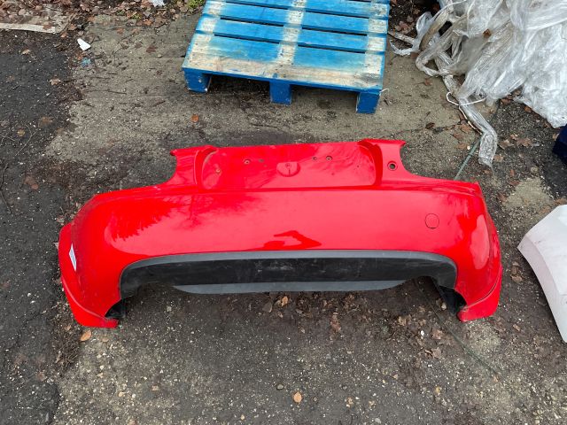 bontott MAZDA MX-5 Hátsó Lökhárító (Részeivel)