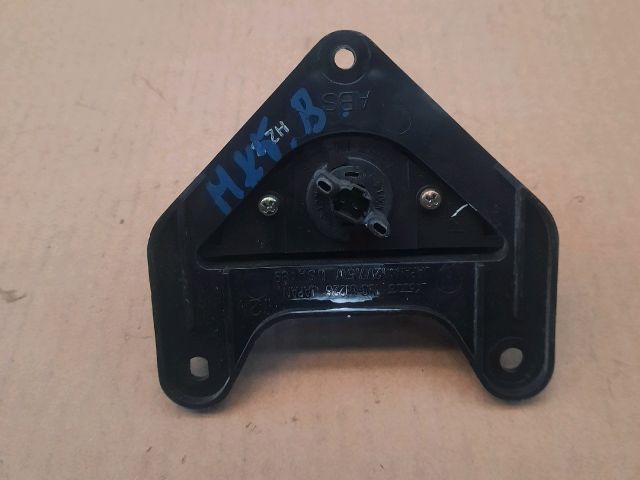 bontott MAZDA MX-5 Hátsó Rendszámtábla Világítás