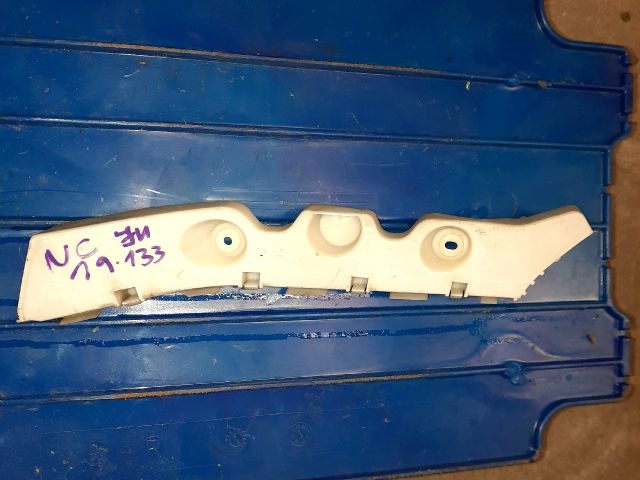 bontott MAZDA MX-5 Jobb hátsó Oldal Lökhárító Tartó (Műanyag)