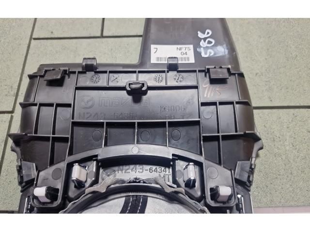 bontott MAZDA MX-5 Váltószoknya