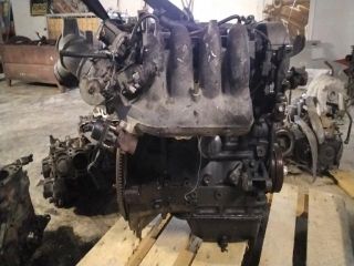 bontott MAZDA PREMACY Motor (Fűzött blokk hengerfejjel)