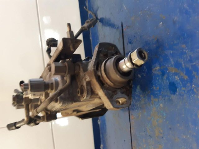 bontott MAZDA PREMACY Adagoló