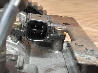 bontott MAZDA PREMACY Adagoló