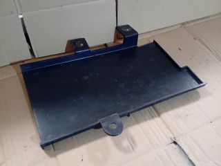 bontott MAZDA PREMACY Akkumulátor Fedél