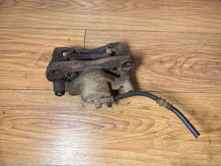 bontott MAZDA PREMACY Bal első Féknyereg Munkahengerrel