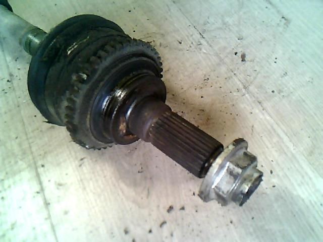 bontott MAZDA PREMACY Bal Féltengely