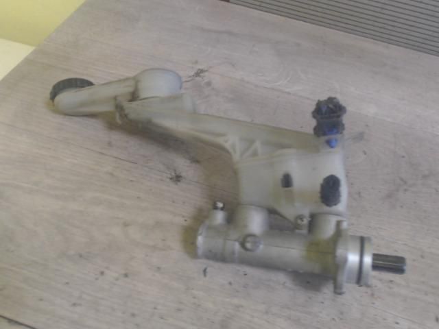 bontott MAZDA PREMACY Főfékhenger