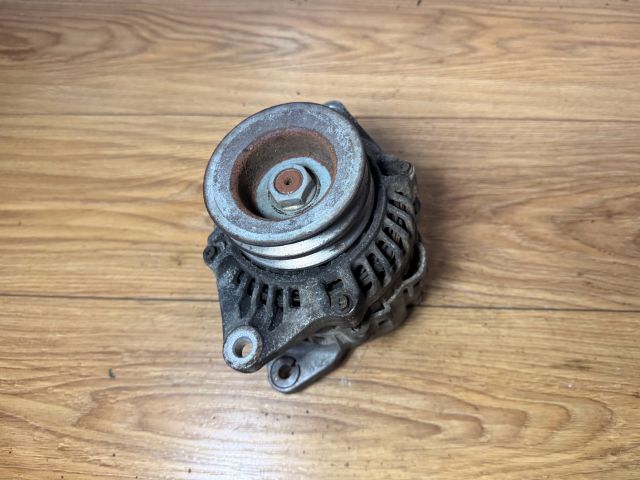 bontott MAZDA PREMACY Generátor