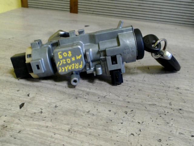 bontott MAZDA PREMACY Gyújtáskapcsoló Házzal