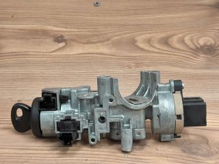 bontott MAZDA PREMACY Gyújtáskapcsoló