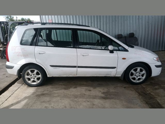 bontott MAZDA PREMACY Jobb első Féknyereg Munkahengerrel