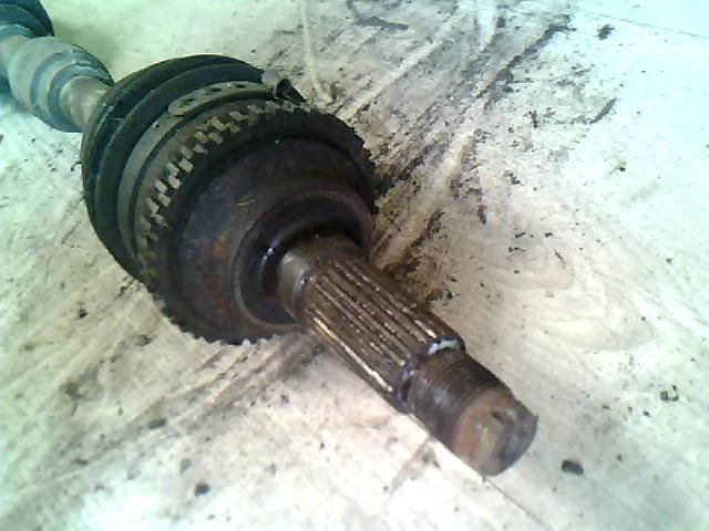 bontott MAZDA PREMACY Jobb Féltengely