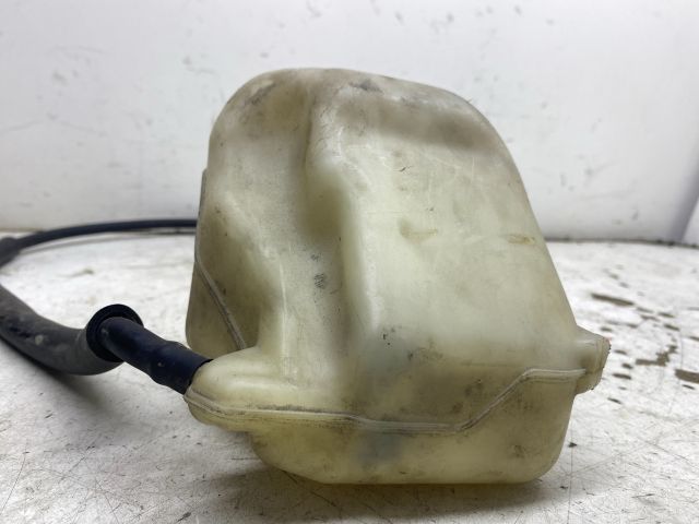 bontott MAZDA PREMACY Kiegyenlítő Tartály