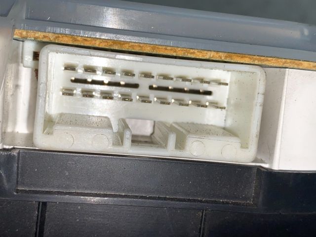 bontott MAZDA PREMACY Kilométeróra