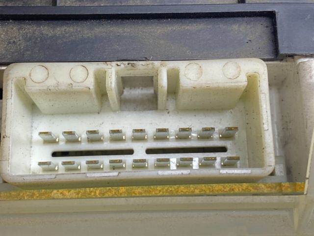 bontott MAZDA PREMACY Kilométeróra