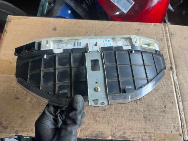 bontott MAZDA PREMACY Kilométeróra