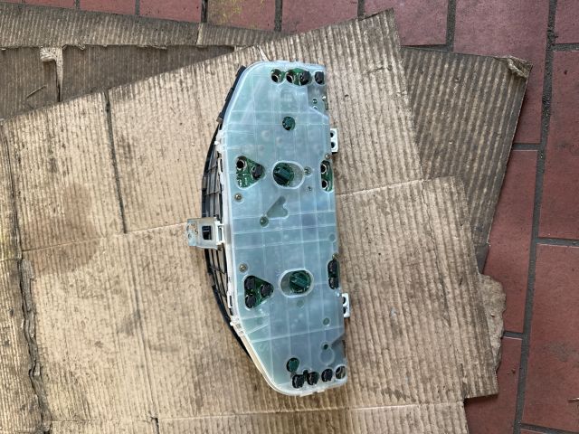 bontott MAZDA PREMACY Kilométeróra