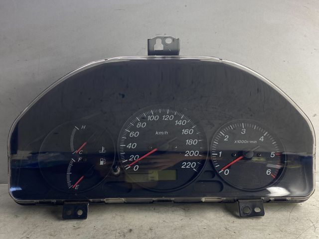 bontott MAZDA PREMACY Kilométeróra