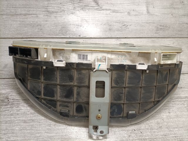 bontott MAZDA PREMACY Kilométeróra