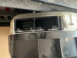 bontott MAZDA PREMACY Kilométeróra