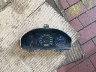 bontott MAZDA PREMACY Kilométeróra
