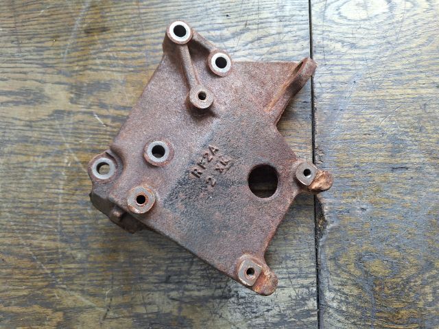 bontott MAZDA PREMACY Motor Tartó Bak (Fém)